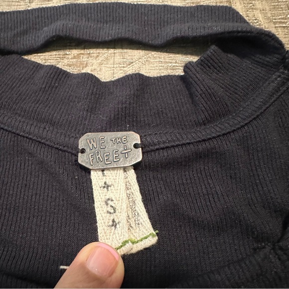 We the free women’s top - Picture 3 of 11